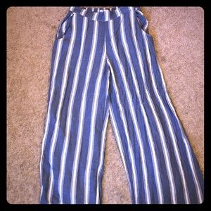 Hollister Flowy pants